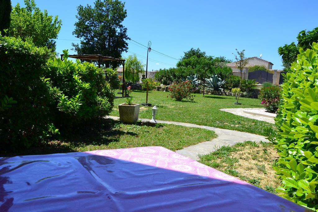 Village de gîtes Les Olivettes Saint-Dezery Extérieur photo